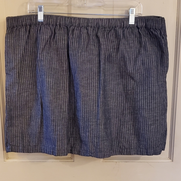 Merona skirt - Picture 2 of 4